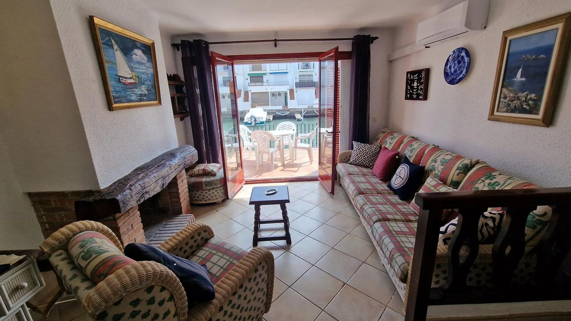 Semesterbostad Villa Emporion Empuriabrava