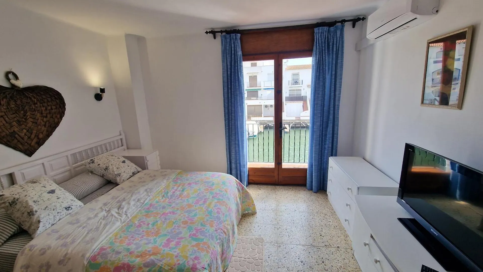 Villa Emporion Empuriabrava Spanien