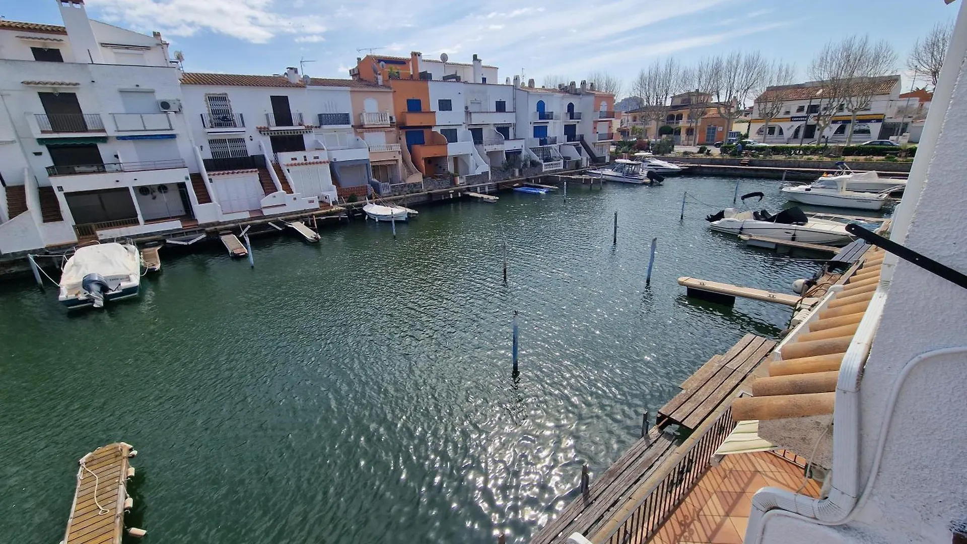 Holiday home Villa Emporion Empuriabrava